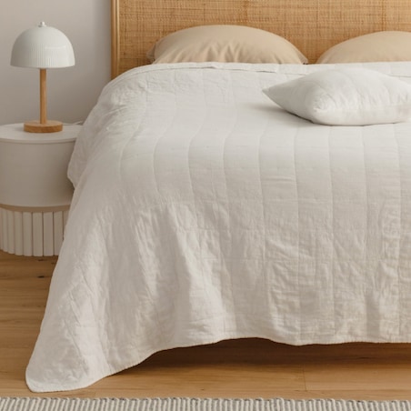 Narzuta Bawełniana z Efektem Sprania Przeszywana w Geometryczny Wzór Medosa 200x220 cm