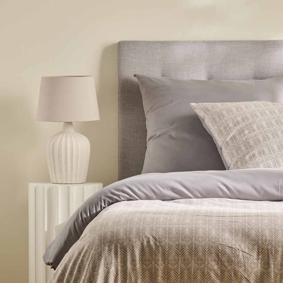 Pościel Z Mikrofibry Ariess 200x220 cm z motywem abstrakcyjnym