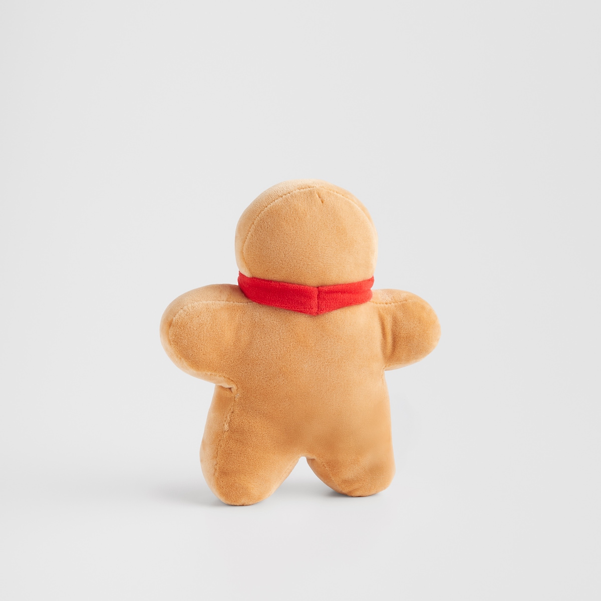 Przytulanka Gingerbu z motywem piernika
