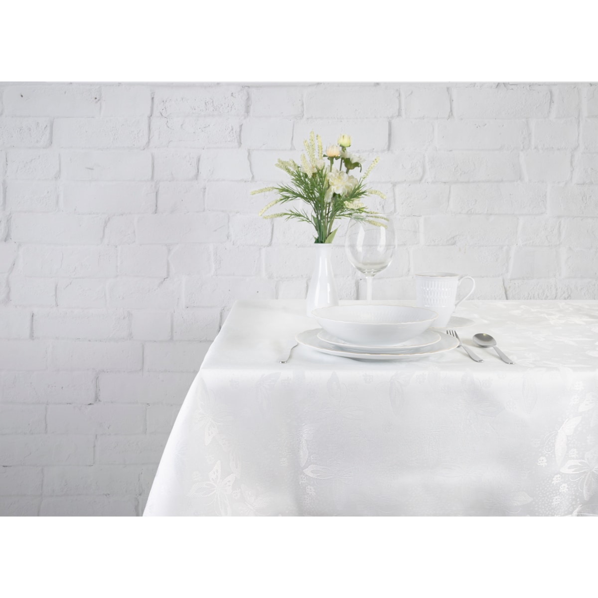 Obrus Żakardowy Hermosa 145x220 cm