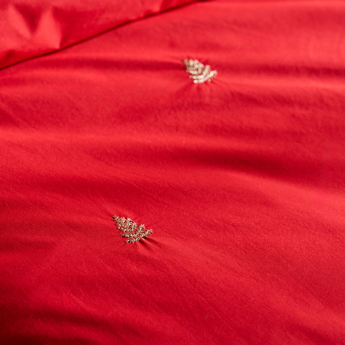 Pościel bawełniana z haftem Genna 160x200 cm z motywem choinki