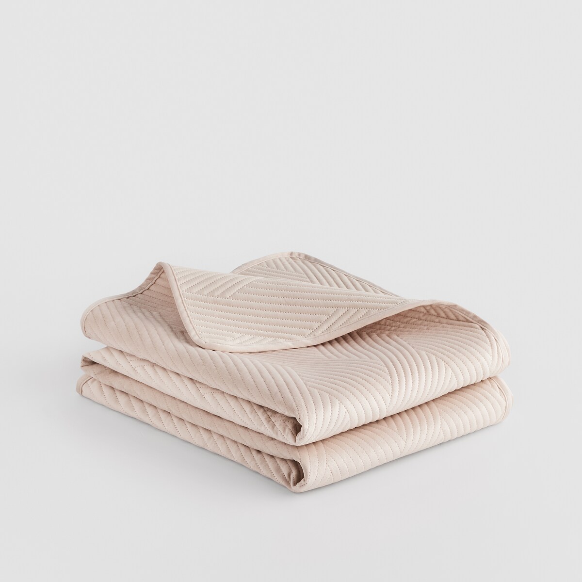 Jednokolorowa narzuta na łóżko z wytłoczonym wzorem geometrycznym Trialett 200x220 cm