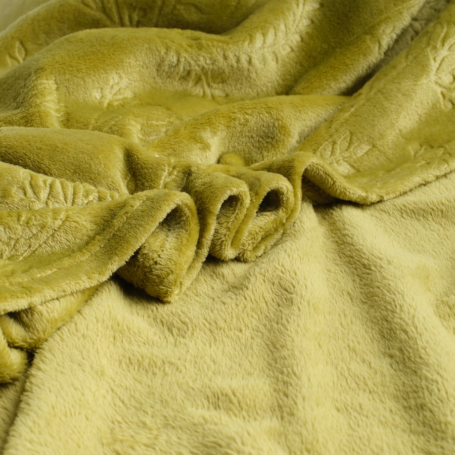 Jednokolorowy koc z wytłoczonym wzorem liściastym Yanborio 150x200 cm