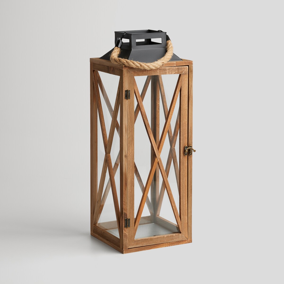 Drewniany lampion ze szprosami i rączka ze sznurka argenteris