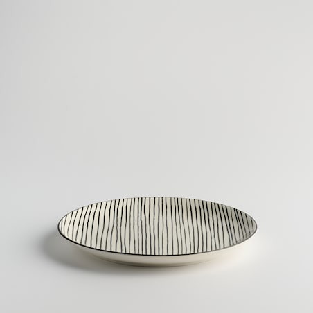 Patera Triah z motywem geometrycznym