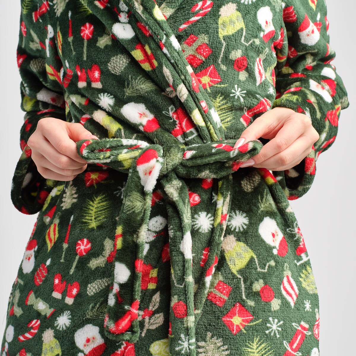 Szlafrok Festio z motywem mikołaja