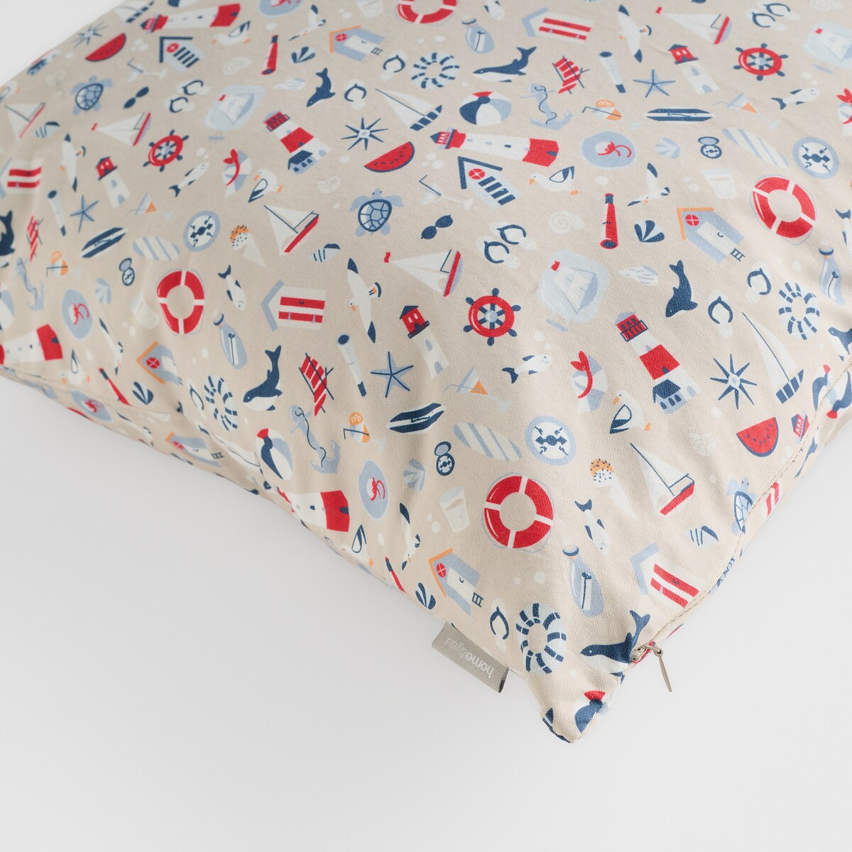 Poszewka z nadrukiem Pelora 45x45 cm