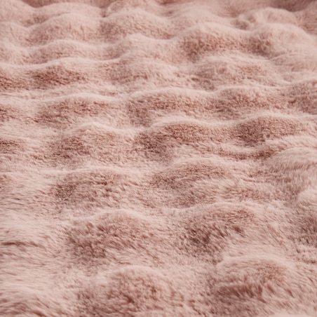 Jednokolorowa futrzana narzuta na łóżko Bares 180x200 cm