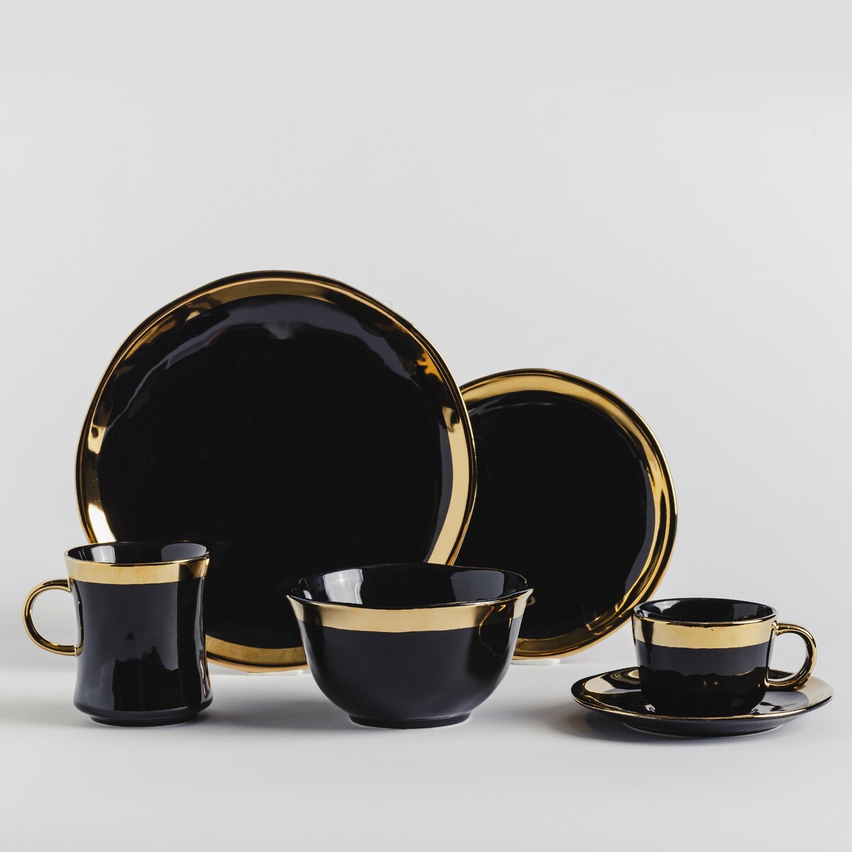 Filiżanka Ze Spodkiem Newtino