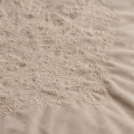 Narzuta Seviana 200x220 cm z motywem arabeski