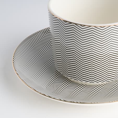 Filiżanka Ze Spodkiem Samjon z motywem geometrycznym