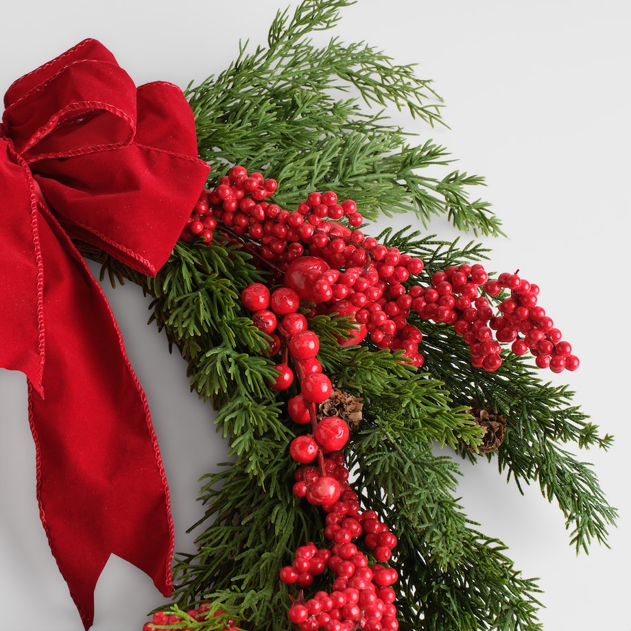 Wianek Inge z motywem roślinnym