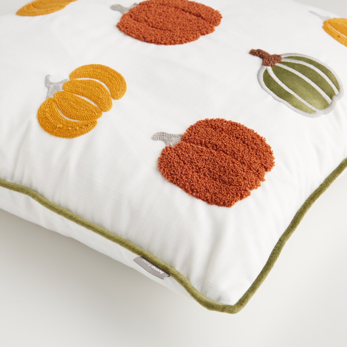 Poszewka Haftowana Pumpkinio 45x45 cm z motywem dyni