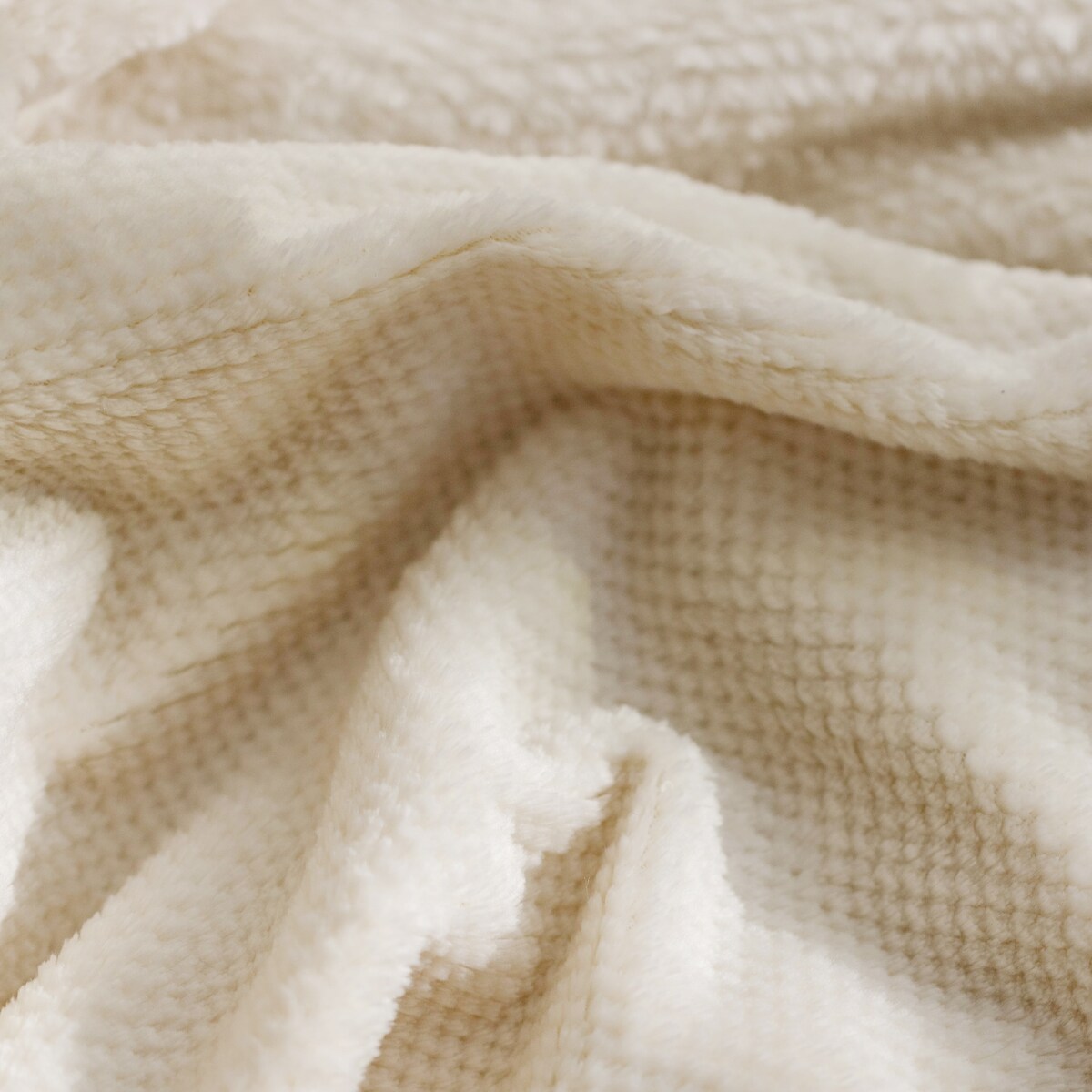 Koc Polarowy w Drobny Wzór Abbis 140x190 cm