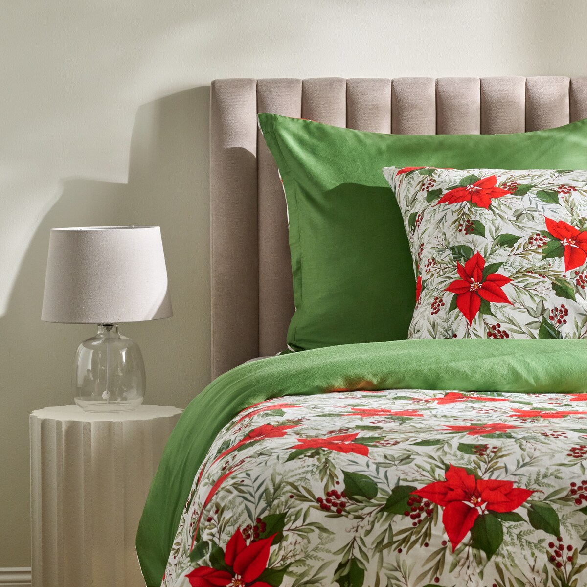 Pościel z bawełny satynowej Poinsetta 200x220 cm z motywem gwiazdy betlejemskiej