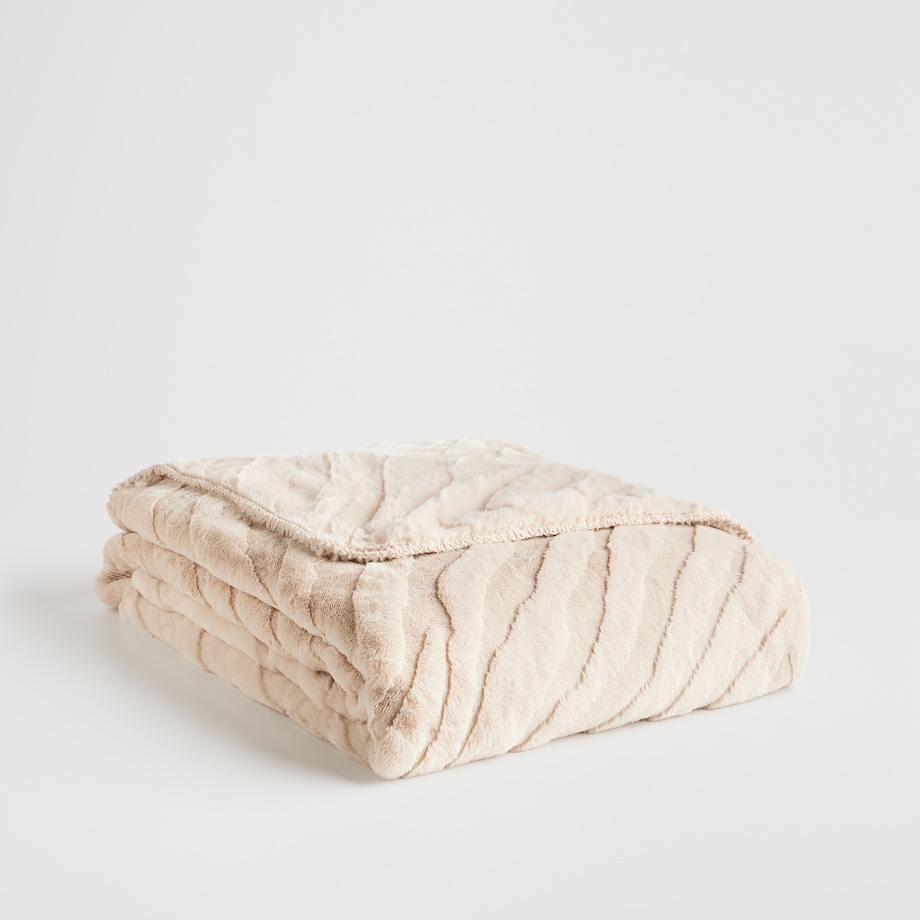 Narzuta Futrzana Sarafi 180x220 cm z motywem zwierzęcym