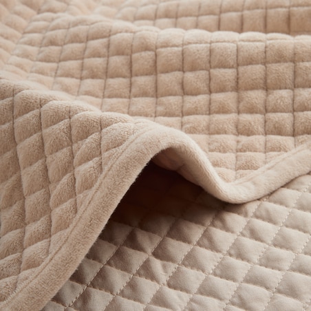 Jednokolorowa narzuta na łóżko Plums 200x220 cm z motywem geometrycznym