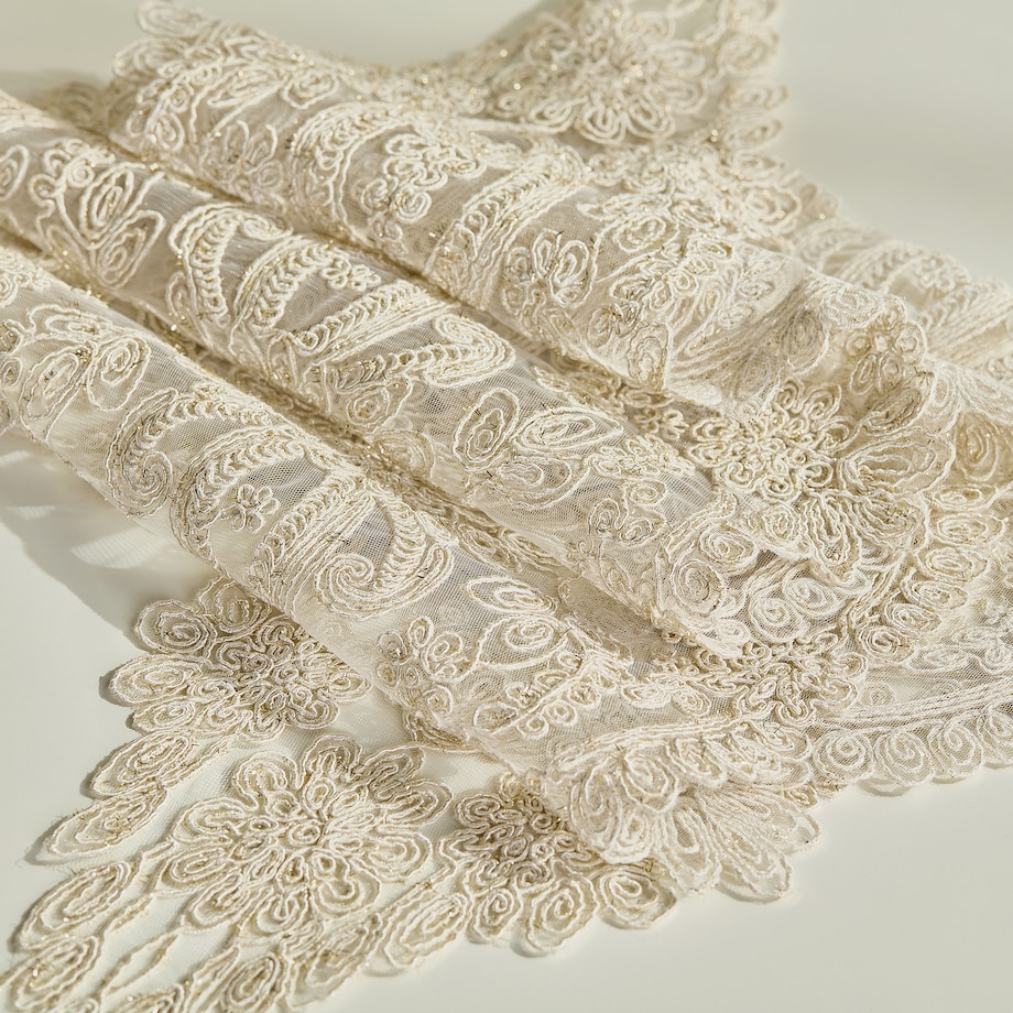 Bieżnik Haftowany Selestiano 35x174 cm