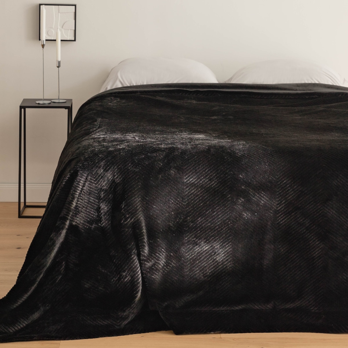 Narzuta Futrzana Przeszywana w Geometryczny Wzór Abraco 200x220 cm