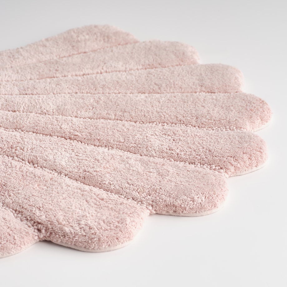 Dywanik łazienkowy Shelly 60x70 cm z motywem morskim