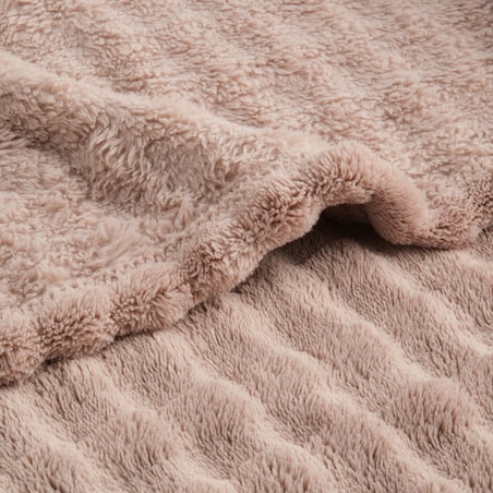 Jednokolorowy koc z wytłoczonym wzorem Operta 150x200 cm