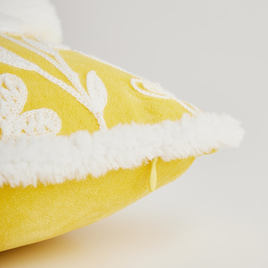 Poszewka Haftowana Kickic 45x45 cm z motywem królika