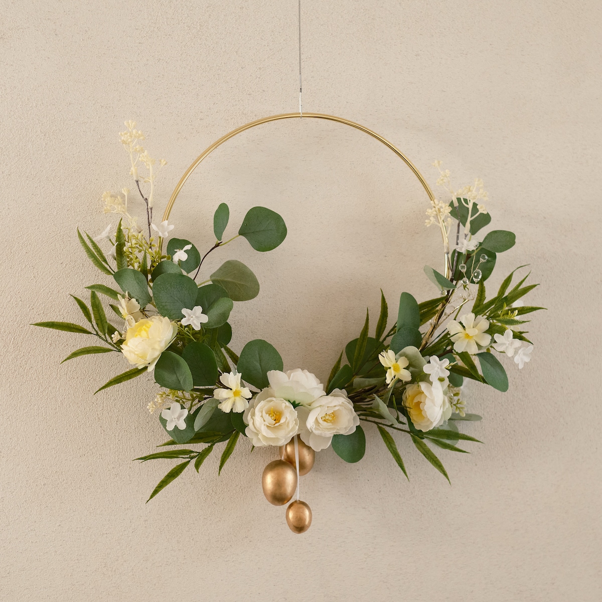 Wianek Madulos z motywem kwiatowym i jajka