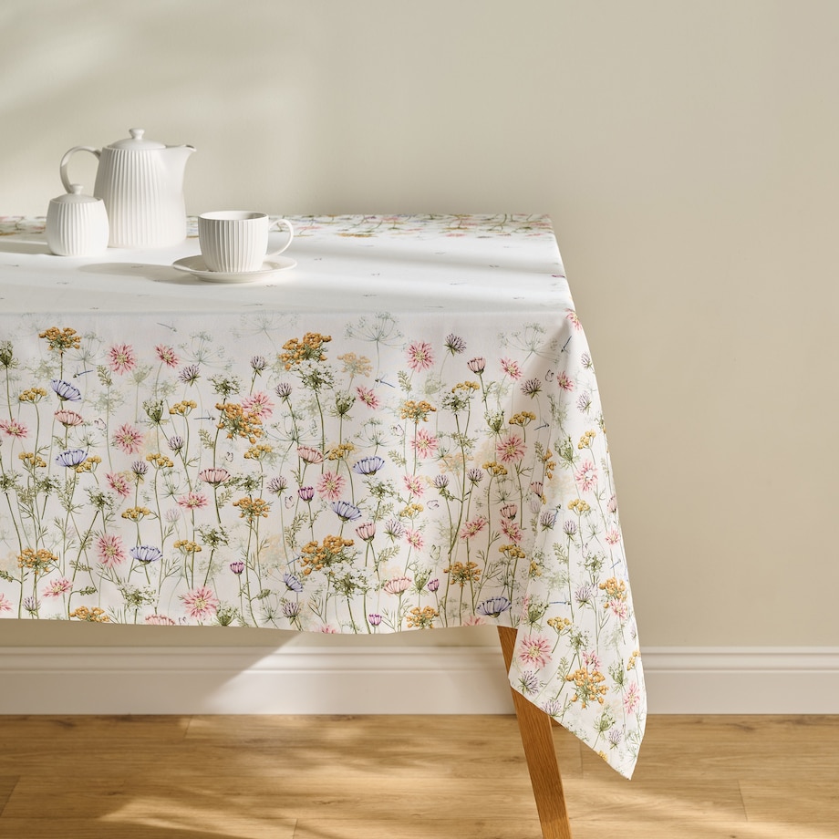 Obrus z nadrukiem Koperino 130x180 cm z motywem kwiatowym