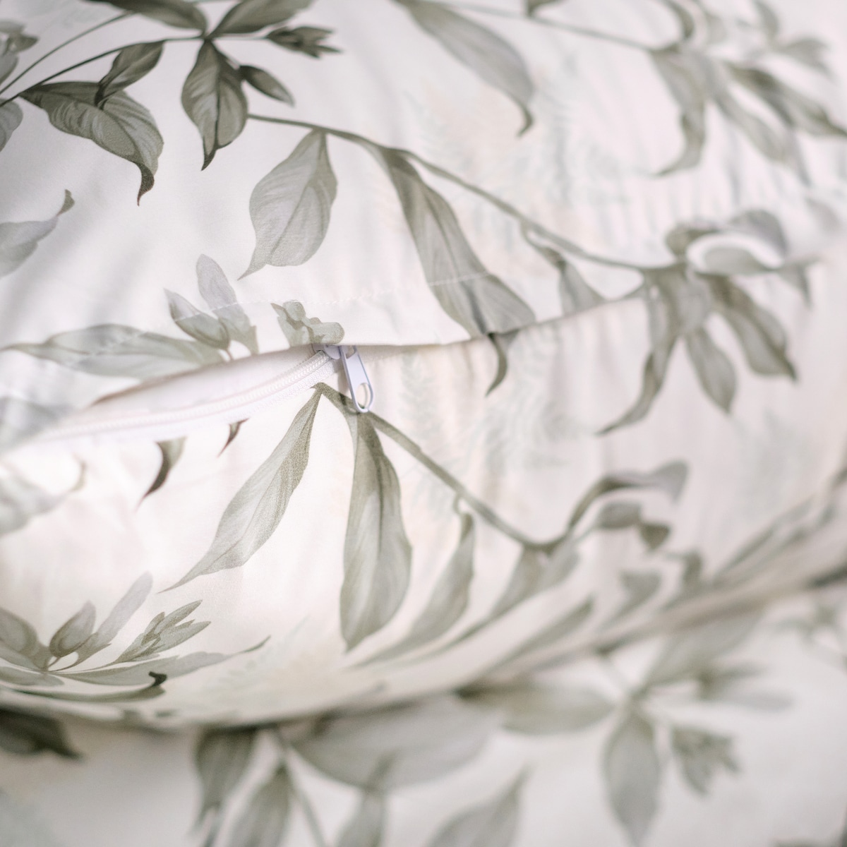 Pościel Z Mikrofibry Dahila 200x220 cm z motywem roślinnym