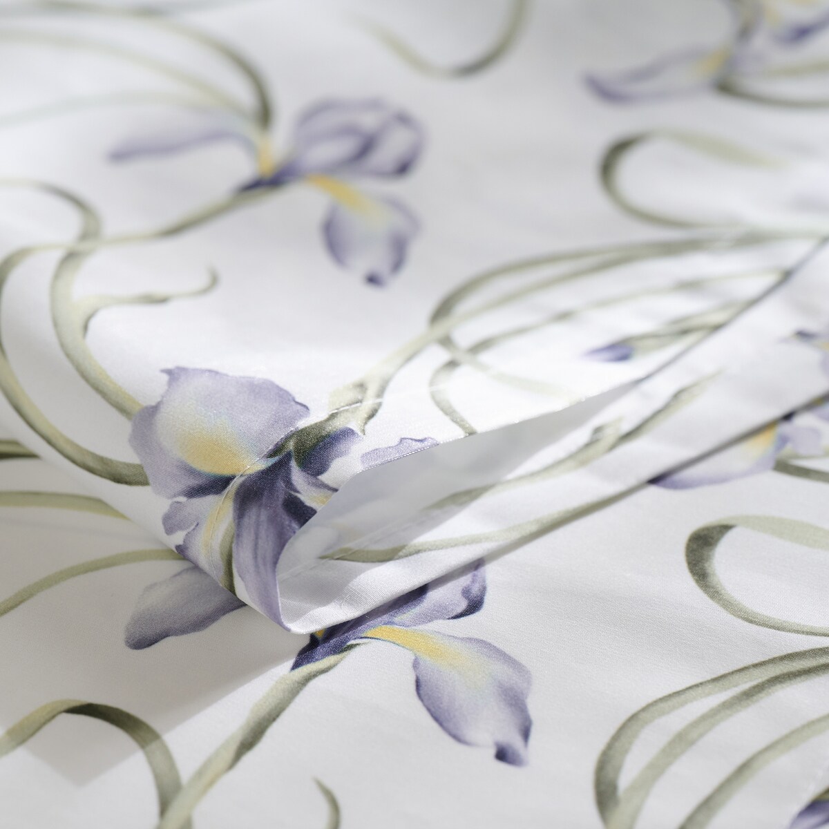 Bieżnik z nadrukiem Irisoni 40x180 cm z motywem kwiatowym