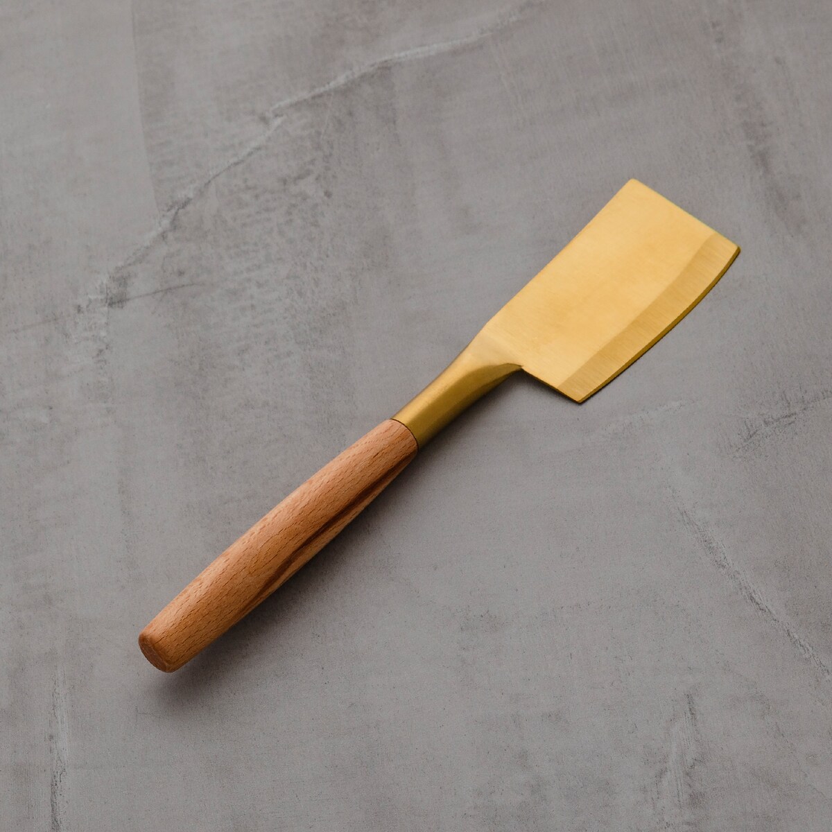 Nóż Do Sera Goldano