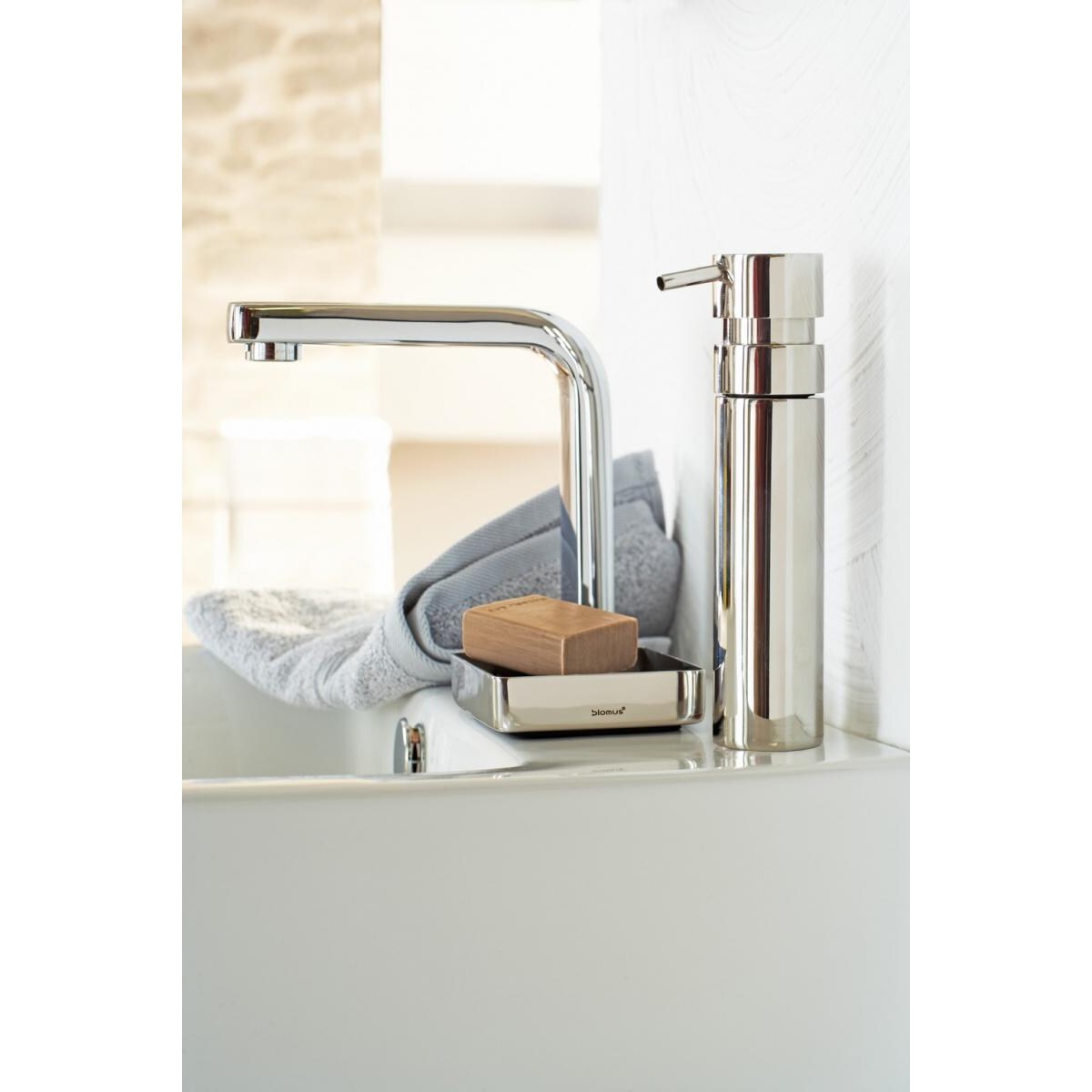 Dozownik do mydła NEXIO, 17 x 4 cm, Blomus