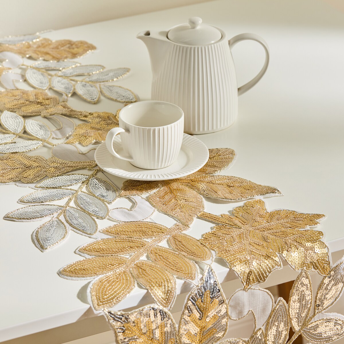 Bieżnik Haftowany Leavo 35x180 cm