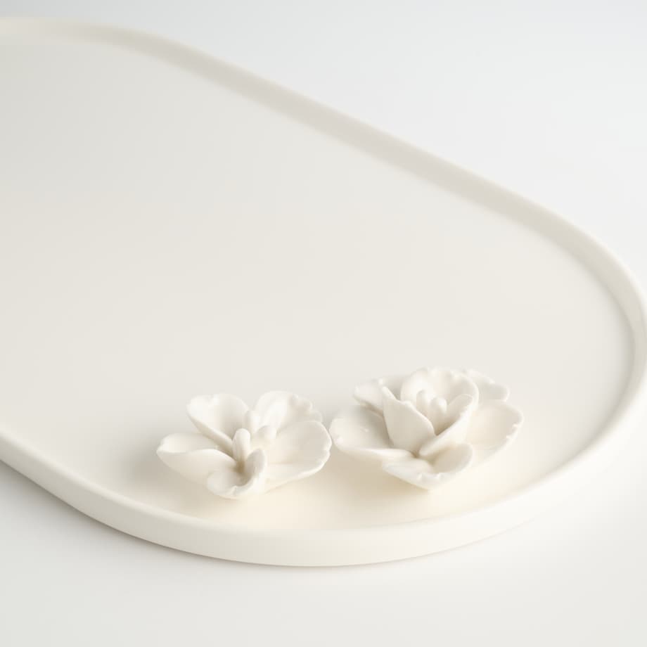 Patera Dekoracyjna Celini z motywem kwiatowym