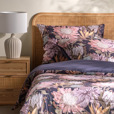 Pościel Z Mikrofibry Daphnett 160x200 cm z motywem kwiatowym