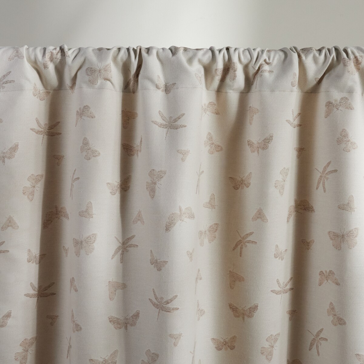 Zasłona Żakardowa Moljac 140x250 cm z motywem zwierzęcym