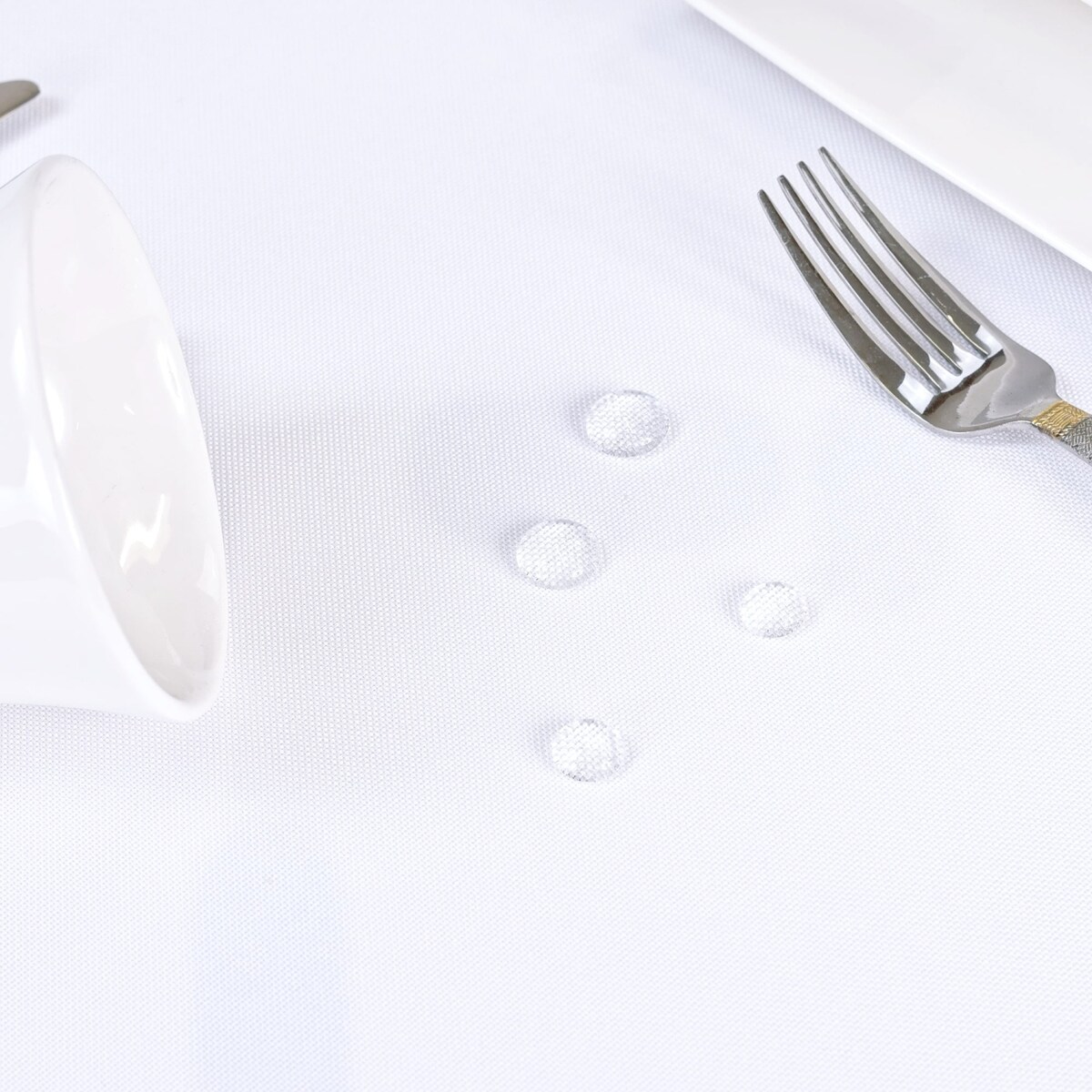 Obrus biały Simon O1 - 130x200 cm - biały