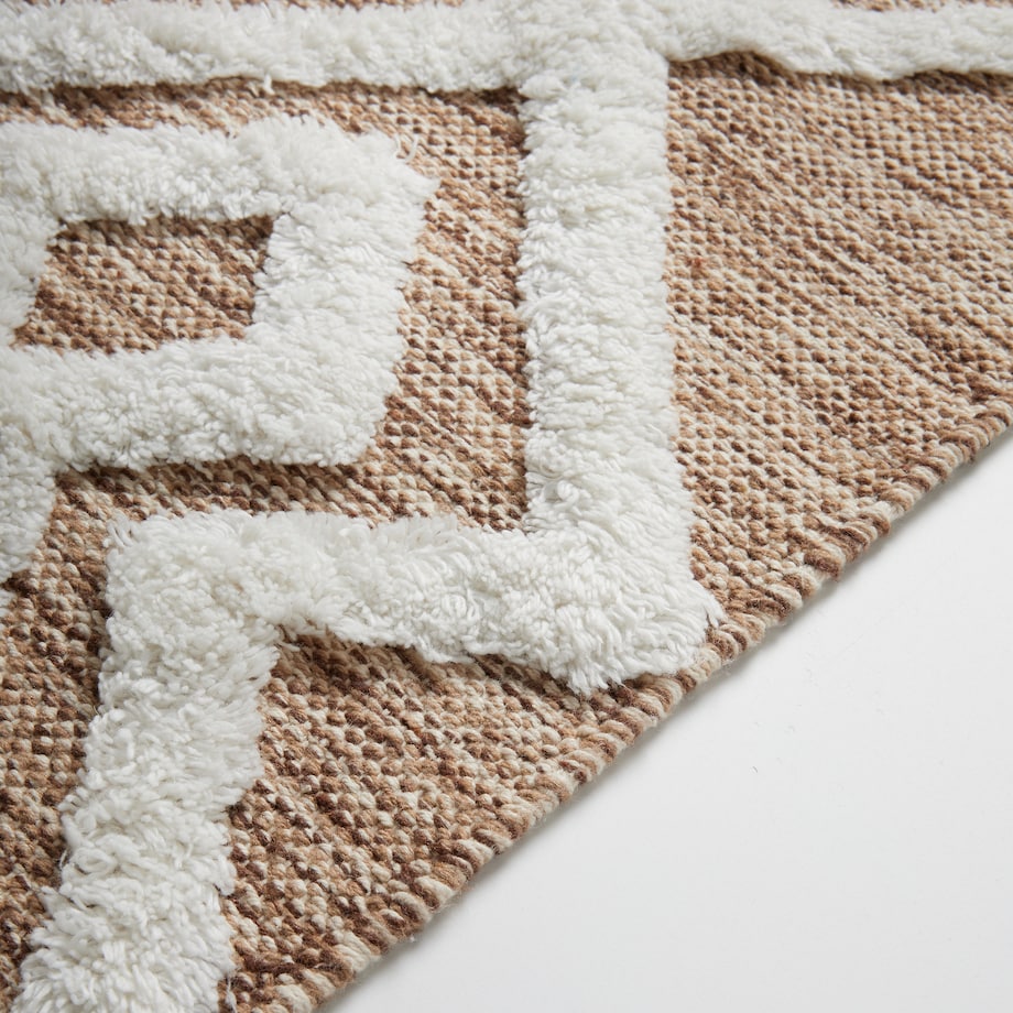 Dywan Nesna 120x180 cm z wzorem geometrycznym