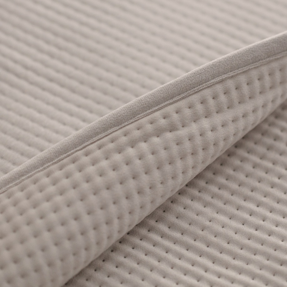 Jednokolorowa narzuta na łóżko z wytłoczonym wzorem Pontoso 200x220 cm