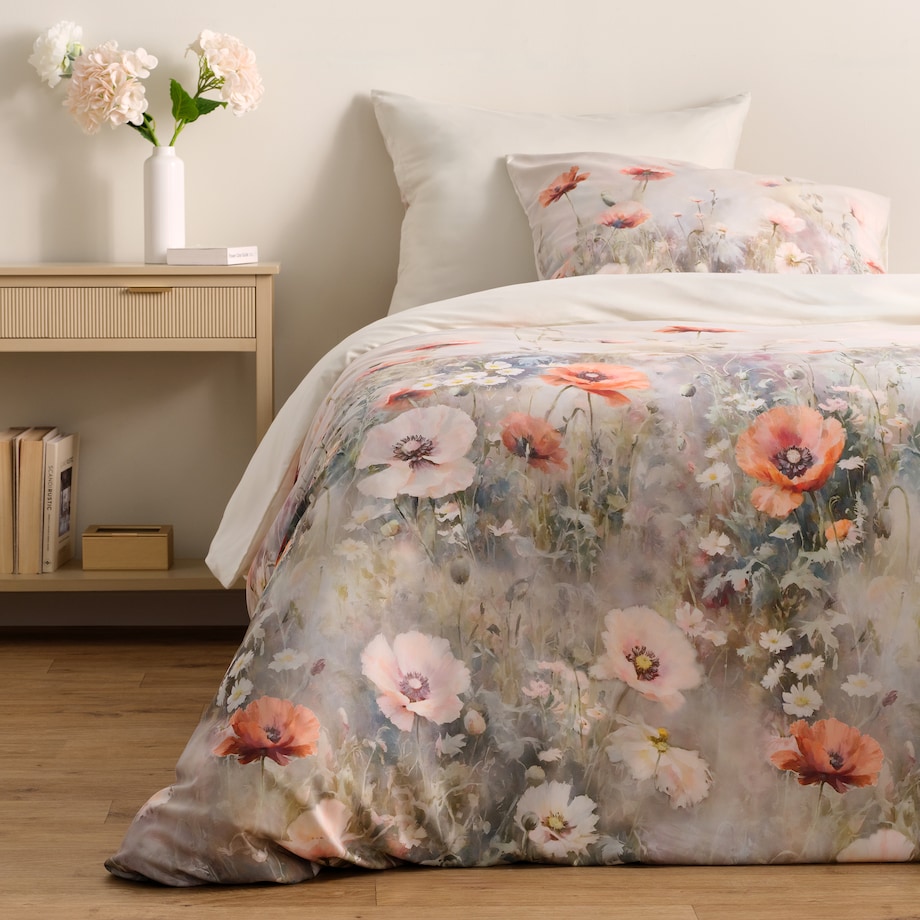 Komplet pościeli z mikrofibry Faceri 200x220 cm z 2 poszewkami 70x80