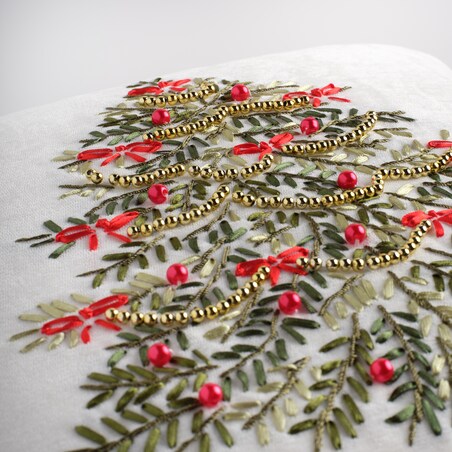 Poszewka Haftowana Arvored 45x45 cm z motywem choinki