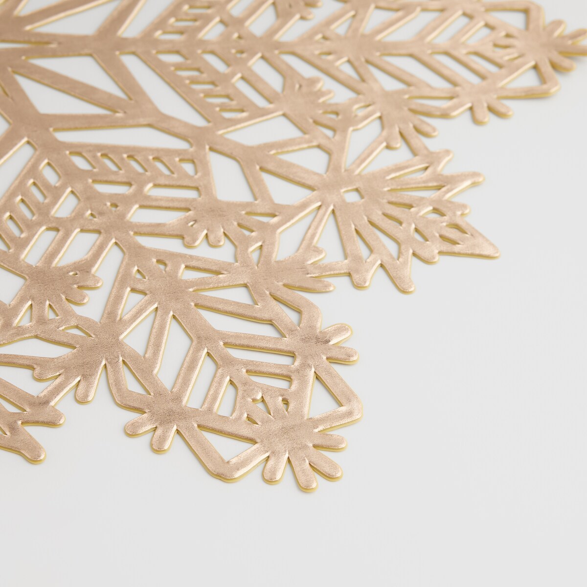 Podkładka Dekoracyjna Glomas z motywem śnieżynki