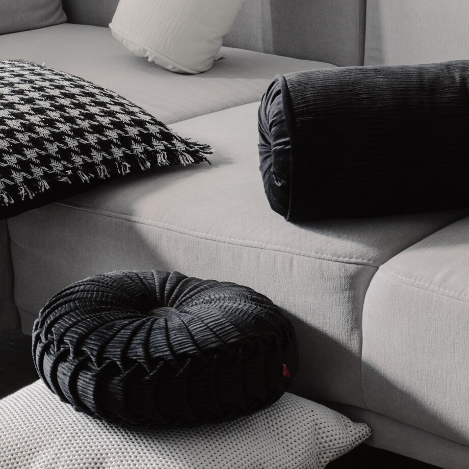 Decorative Roller Cushion  