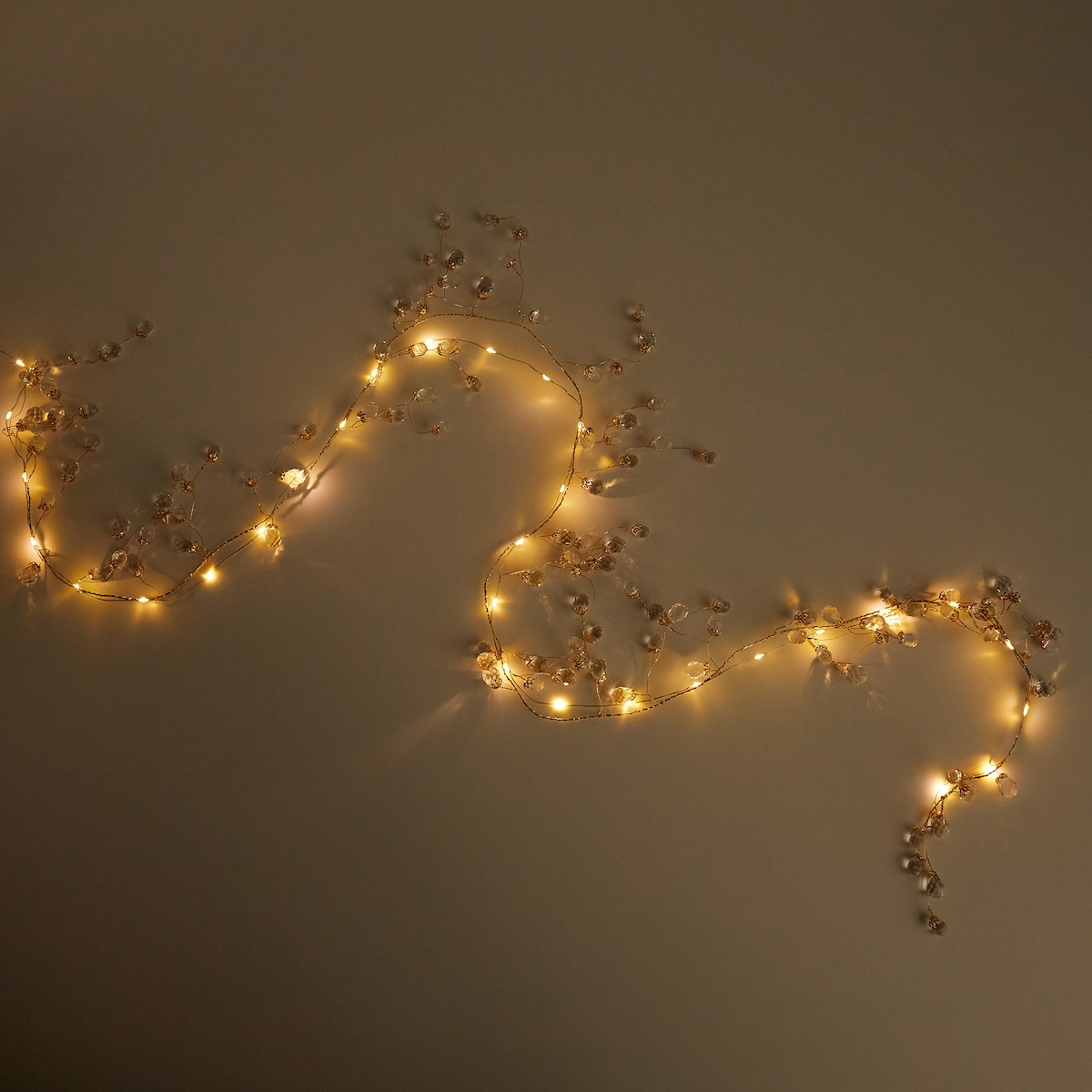 Girlanda led Longeni