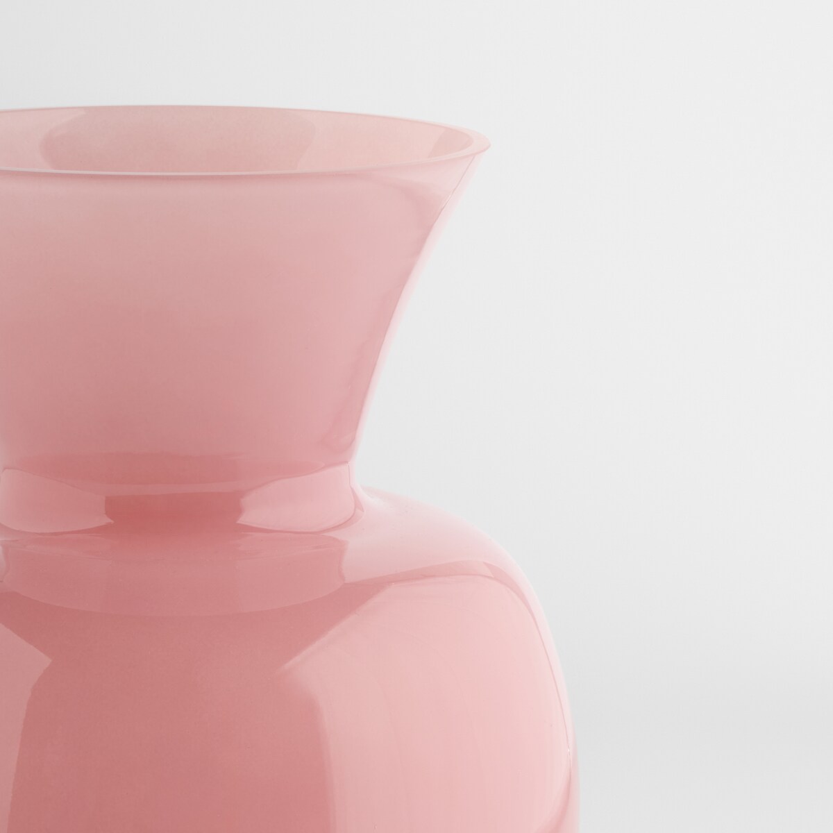 Wazon Gleefulos z motywem geometrycznym