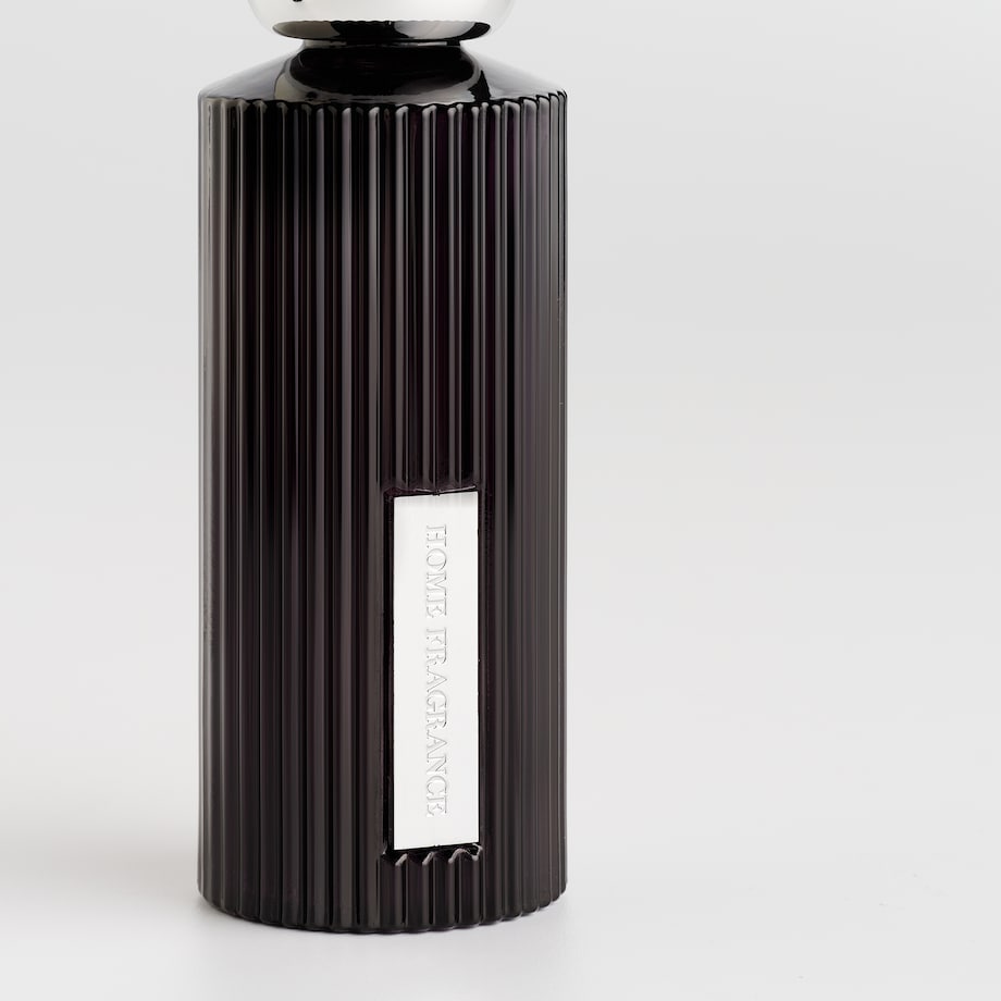 Odświeżacz Powietrza Serenades z motywem napisów