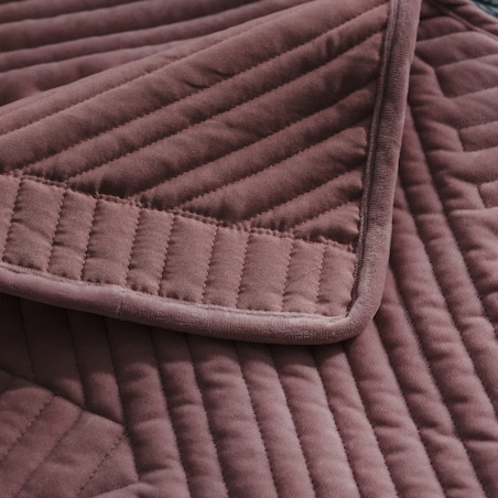 Narzuta Welwetowa w Przeszywany Geometryczny Wzór Minister 200x220 cm