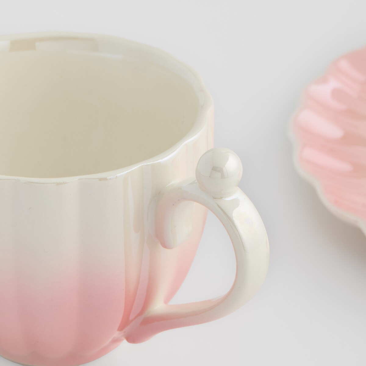 Filiżanka Ze Spodkiem Pearli