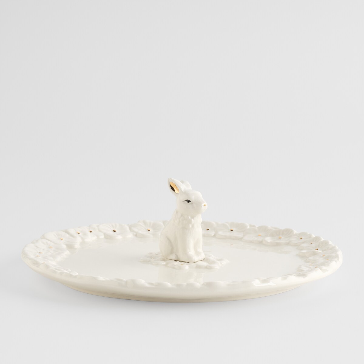 Patera Bellissima z motywem kwiatowym i królika