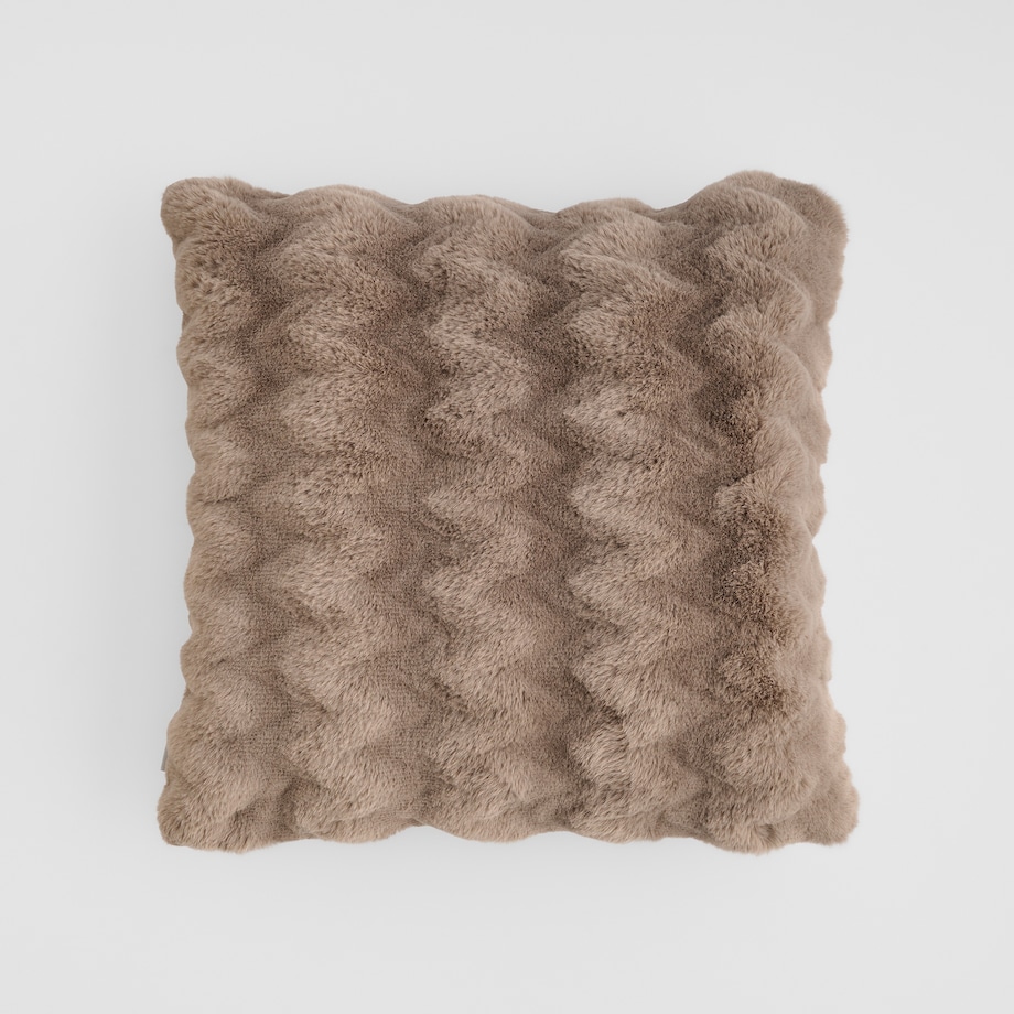 Poszewka Futrzana Pilora 45x45 cm z motywem geometrycznym